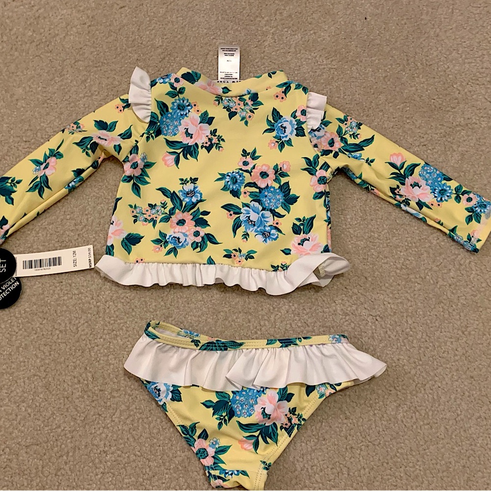 Nicole Miller 2 PC swimsuit ( infant 12 MO)